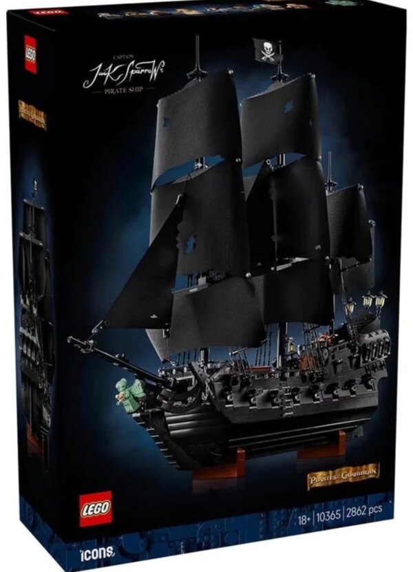 Lego Icons Pirates of the Caribbean The Black Pearl - Image 1