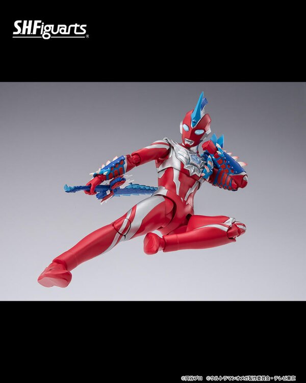 S.H.Figuarts Ultraman Omega Rekiness Armor Figure