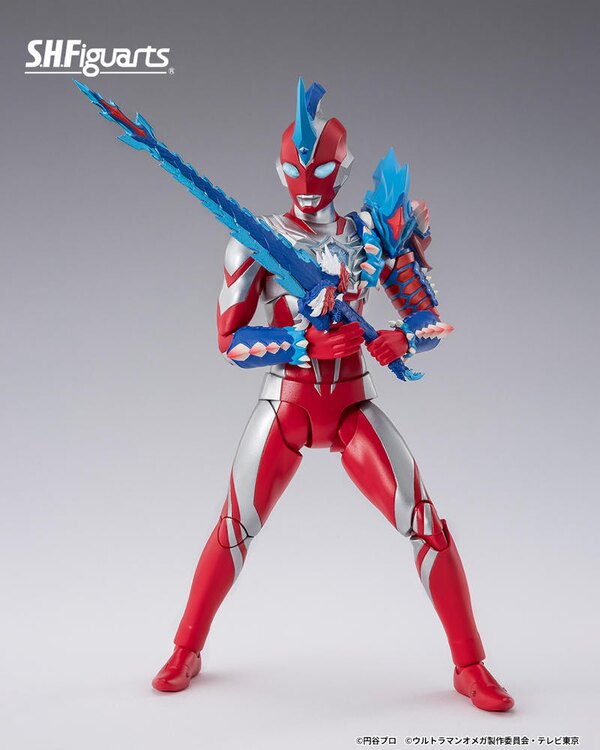 S.H.Figuarts Ultraman Omega Rekiness Armor Figure