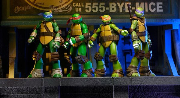 NECA 2012 TMNT Animated Series Figure