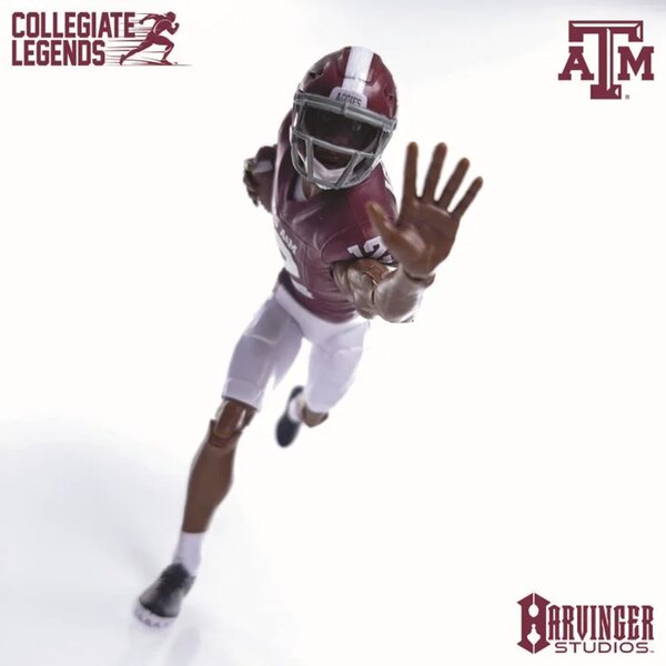 Collegiate Legends Figure 16