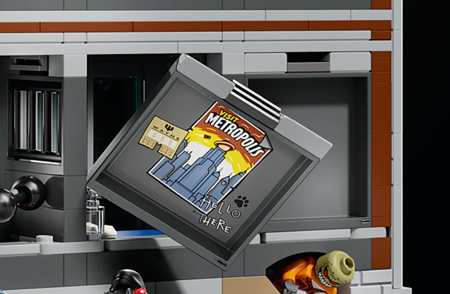 Detailed images of Arkham Asylum LEGO