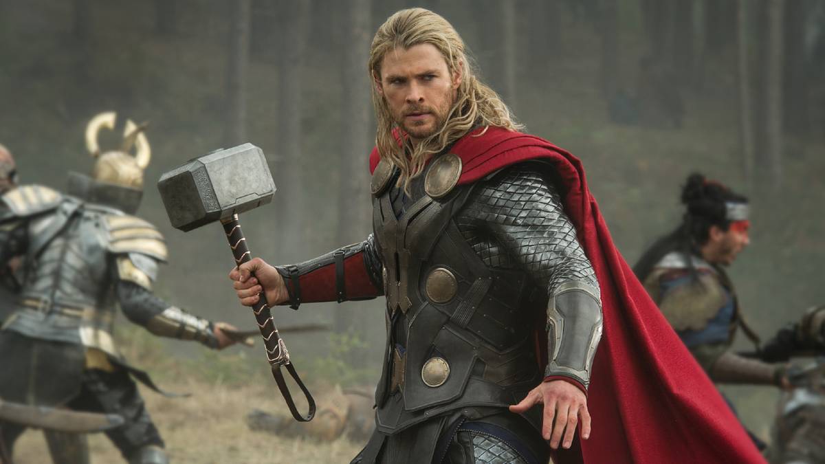 7 Non-MCU Characters Who Can 100% Lift Thor