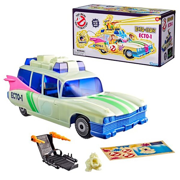 Packaged Images: Hasbro Kenner Classics The Real Ghostbusters Ecto-Glow Ecto-1