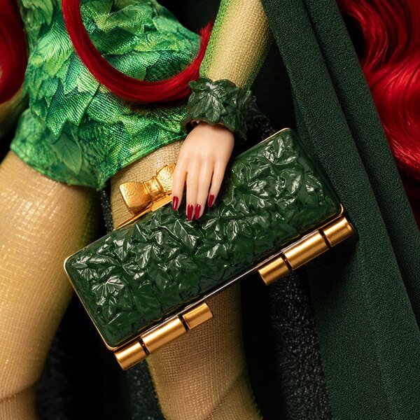 Jakks Pacific Poison Ivy Fashion Doll Image 6