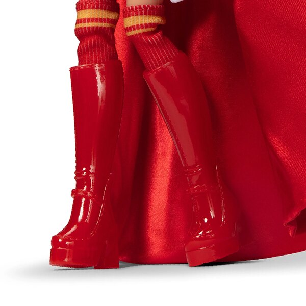 Jakks Pacific Supergirl Fashion Doll Image 6