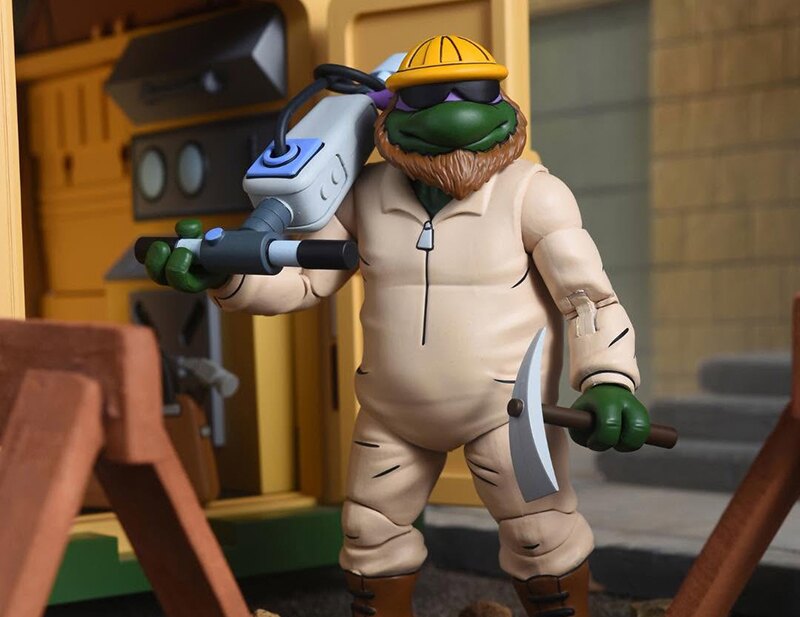 NECA Teenage Mutant Ninja Turtles (1987 Cartoon) - Construction Donatello 7” Scale Figure