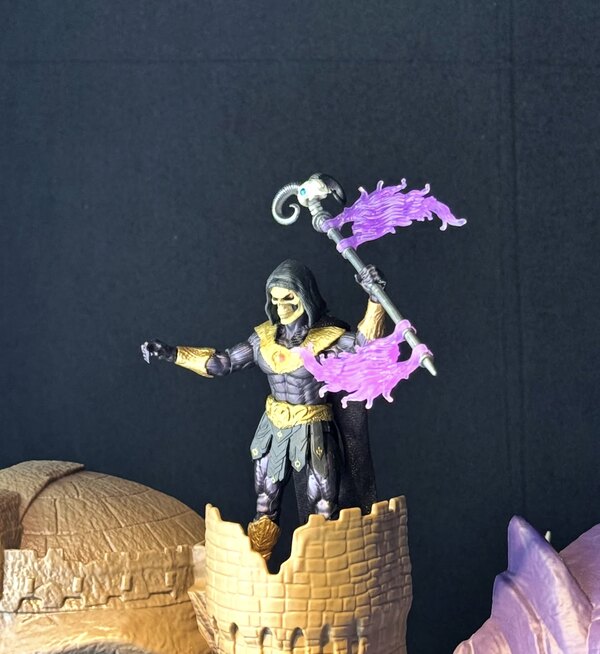 Castle Grayskull playset features